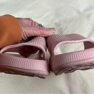 Sole Mates Women Sz S 6/7 Preppy Beach pink rubber 1 piece sandals slide slip on
